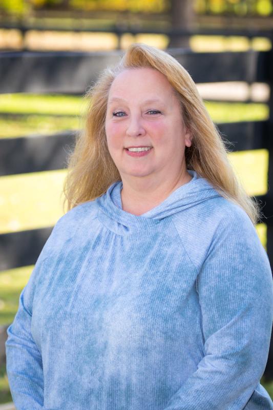 Angie , Accounting Manager Angie , Accounting Manager